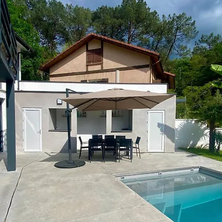 Grande Avec Piscine Au Portes De Bayonne ヴィラ *