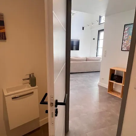 Vila Deconnection Garantie Entre Et Piscine